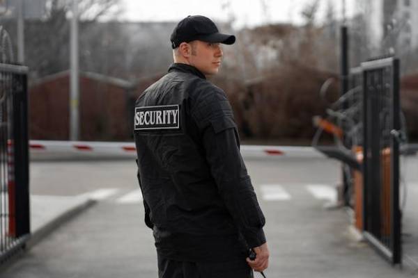 Five Key Factors to Consider When Choosing a Private Security Company