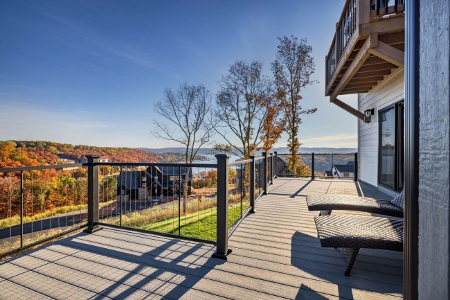 Vacation rentals on a lake